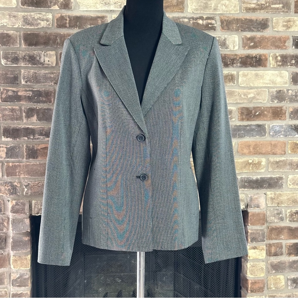 Rafaella Women's Elegant Gray Suit Jacket